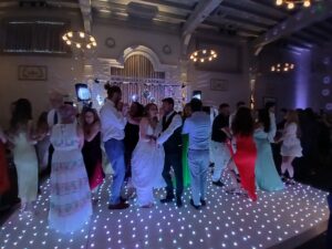 ceilidh dancing at wedding
